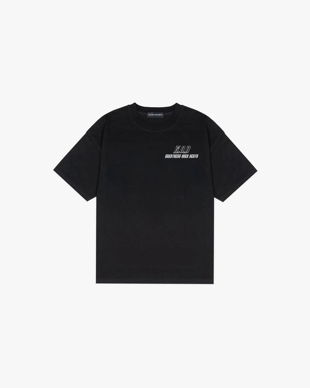 Photo du t-shirt oversize noir vue de devant imprimé du logo Initials