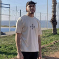 t-shirt oversize crême coupe boxy motif croix